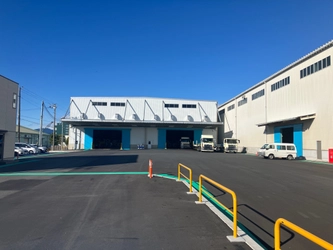 静岡県富士市・田子の浦港の鋼材向け倉庫の建て替えを完了　 無人搬送車(AGV)導入のほか　 大型トレーラー転回スペース拡大で安全面も向上