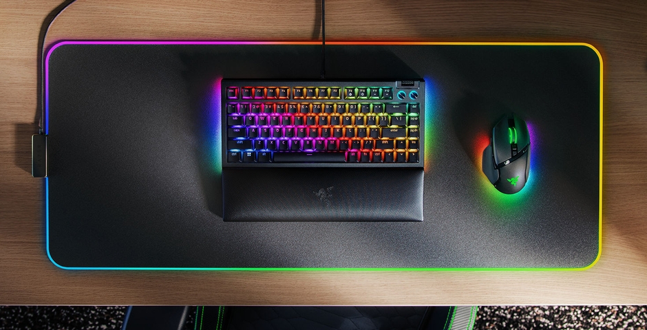 Razer BlackWidow V4 75% - キービジュアル