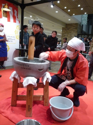 餅つき大会(イメージ)