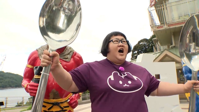 安藤なつ(メイプル超合金)