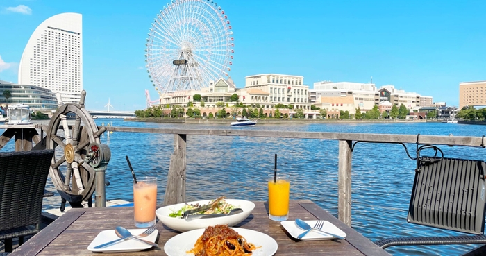 絶景が楽しめるオーシャンビューの「Hemingway横浜」の店舗イメージ