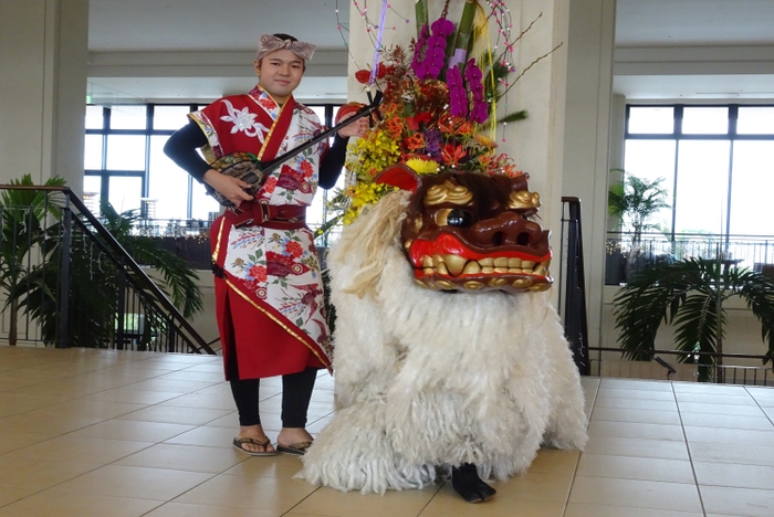 琉球獅子舞の演舞＆写真撮影