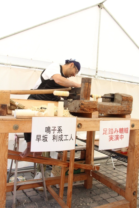 足踏みろくろ実演　過年度の様子