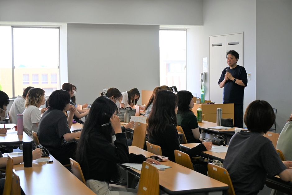 キャリア形成について語る川上氏