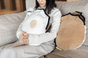 生牡蠣×牡蠣フライが一度に楽しめる！？2種類の異なる触り心地「どっちも牡蠣クッション」一の坊から今夏新登場