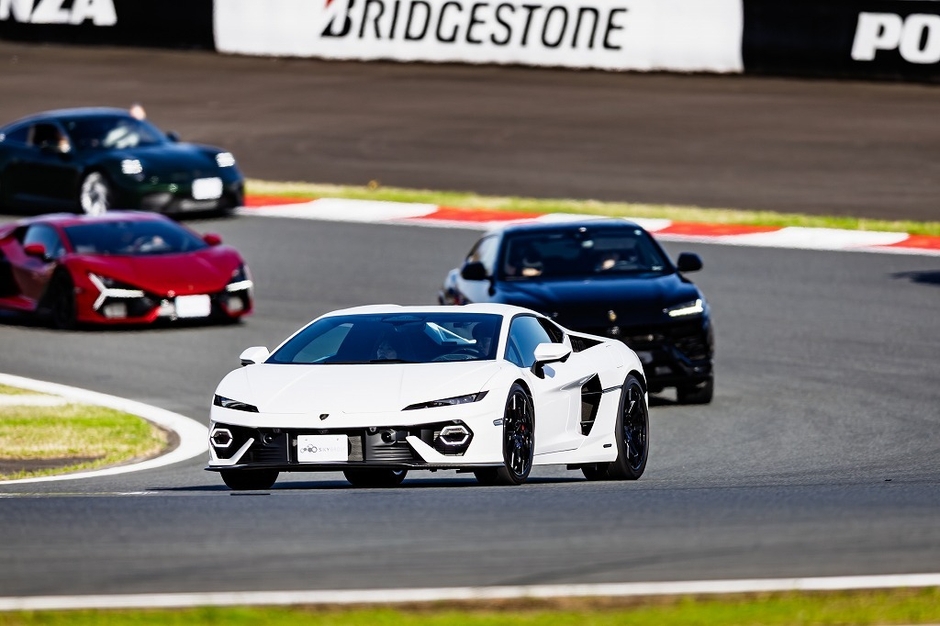 THE SKY GROUP DAY パレードラン