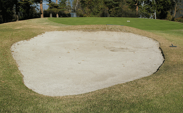 甲府国際カントリークラブ 16番ホールのバンカー 