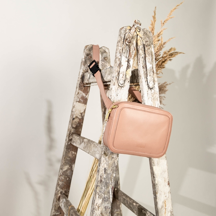 nuuwai アップルレザーバッグ(1)