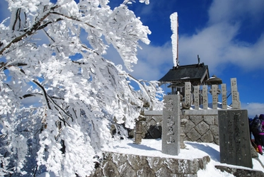 【奈良交通】「三峰山」・「高見山」行き霧氷バス運行 ―高見山行き霧氷バスを、2026年は平日も運行します―