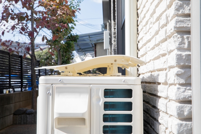 脚付きで通気性アップ