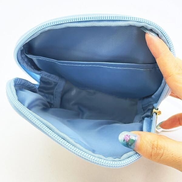 いしよわちゃんのポーチ