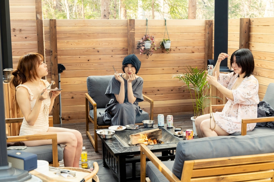 焚き火ラウンジ・BBQ