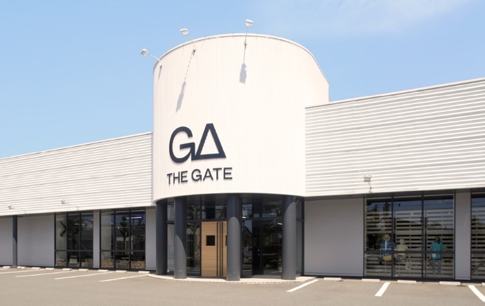 THE GATE