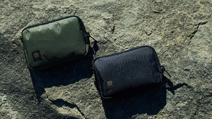 Khaki Green & Deep Black