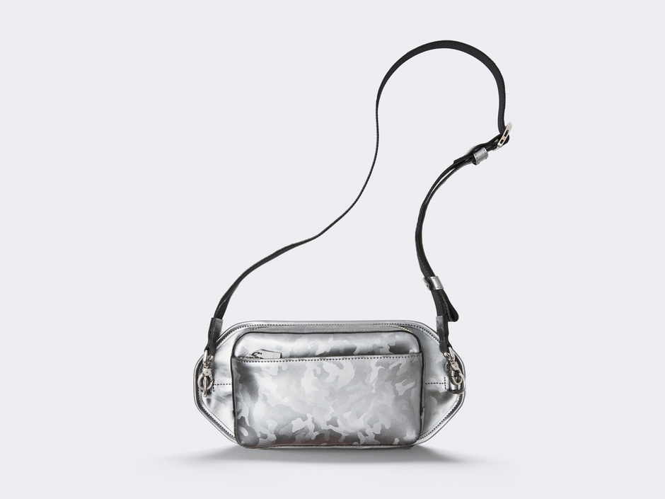 C-FilmLeather35-07000Silver