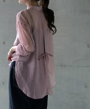 sisia from TOKYO シアーシャツ