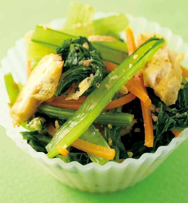 冷凍おかず:小松菜と油揚げのごま風味炒め