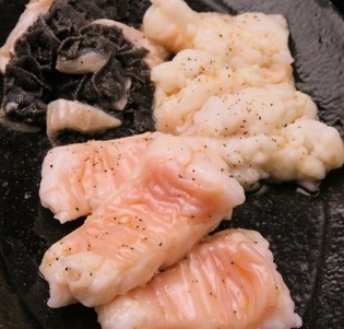新鮮な和牛ホルモン