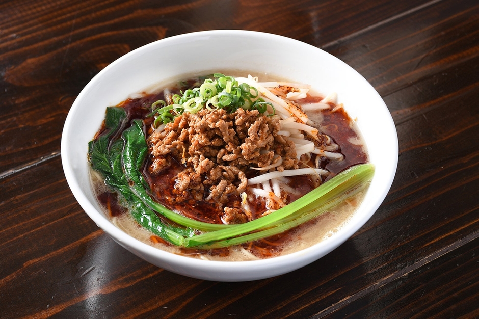 明太豚骨ラーメン（めんたいじゃんとんこつらーめん）