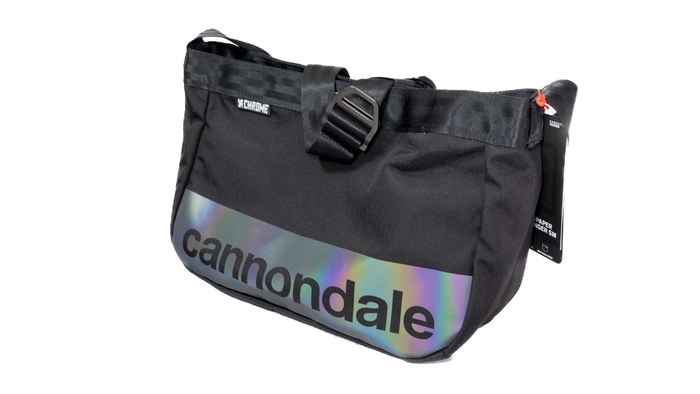 CHROMEコラボメッセンジャーバッグプレゼント!