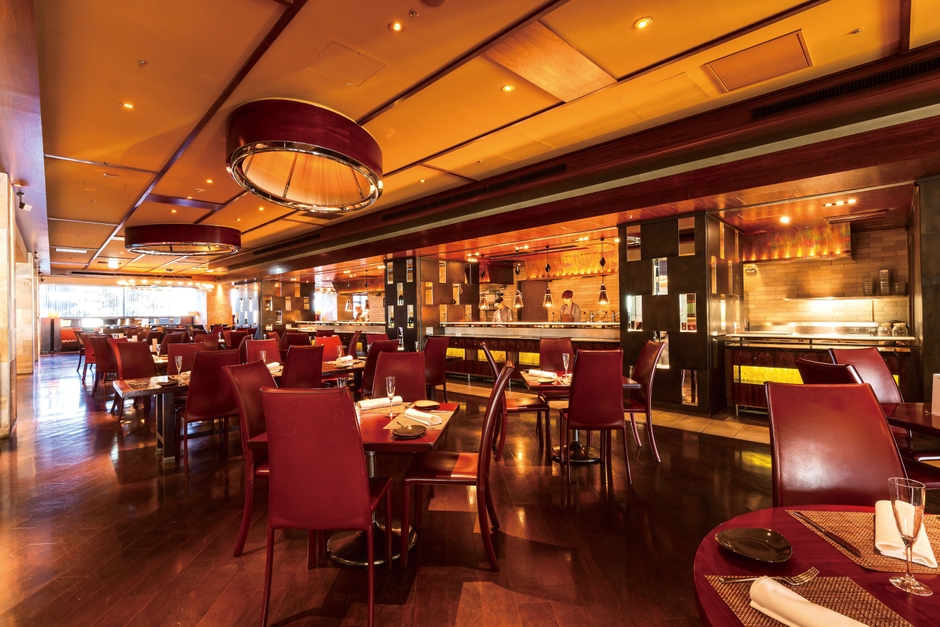 グリル&イタリアン「アチェンド」