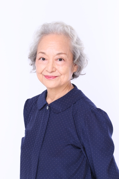 別府康子（劇団民藝）