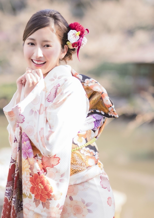 岡田彩花(成蹊大学ミスコン2014グランプリ)