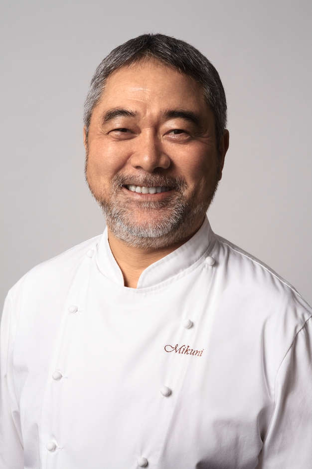 三國 清三氏【オテル・ドゥ・ミクニ】