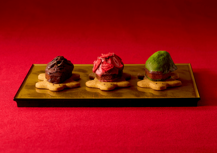 チョコ味、いちご味、抹茶味の亀フィナンシェ