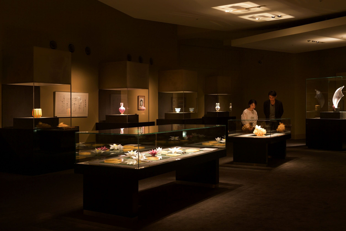 代表作「飾筥」をはじめ松島にちなんだ作品も数多く展示。