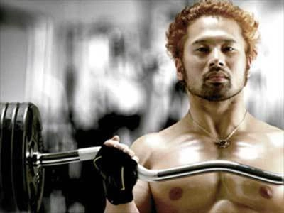 前腕専用の筋膜拡張ストレッチ器具『4Arm Strong』　 ベンチプレス世界チャンピオン児玉大紀選手とサポート契約を締結