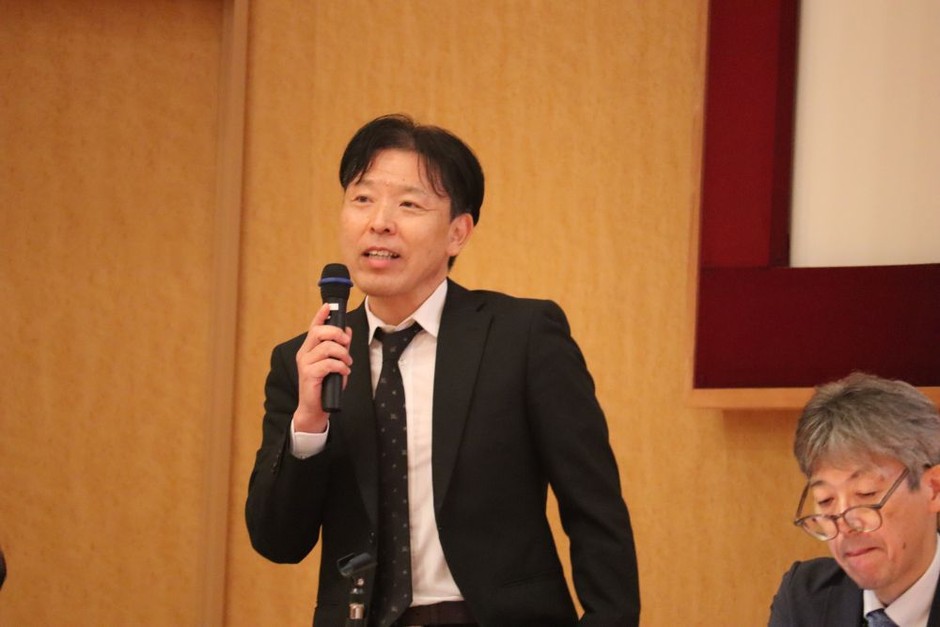 子どもの問いと探究を支える教師の役割を説く山田教授