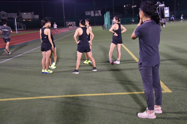 カメラマンが撮影