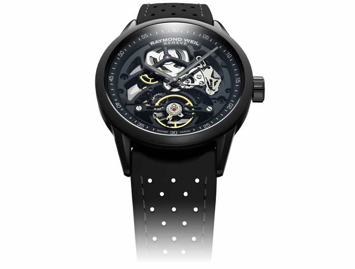 【伝統色を用いて表現する、モダン&スポーティーな都会的デザイン】