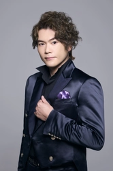 ミュージカル界の “シュガー” こと佐藤隆紀、
即日完売のソロコンサート第２弾が決定！
白と黒の世界に焦点をあてた二面性を感じる選曲に