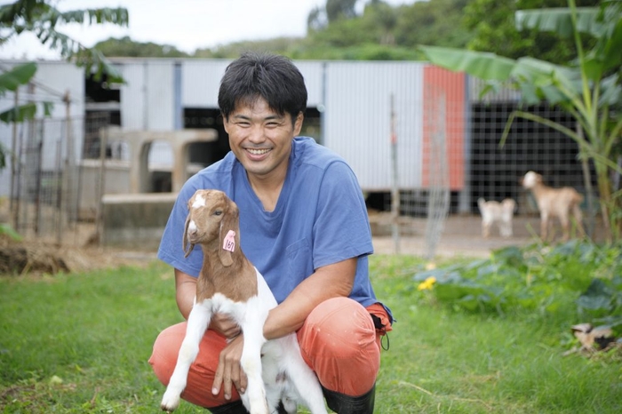 新垣山羊牧場オーナー　新垣氏