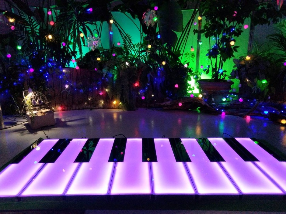 ステップライトピアノ