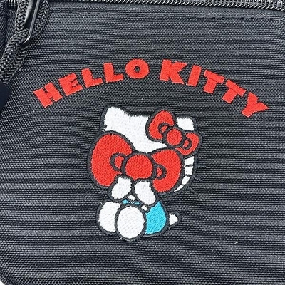 キティのショルダーバッグ