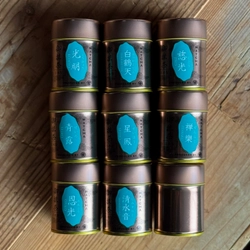 創業1872年、滋賀の老舗茶問屋・丸安茶業が8種の新抹茶を発表