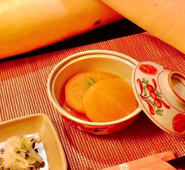 柏屋旅館 夕食:「おしんこと煮物」朝食:「おみそ汁」