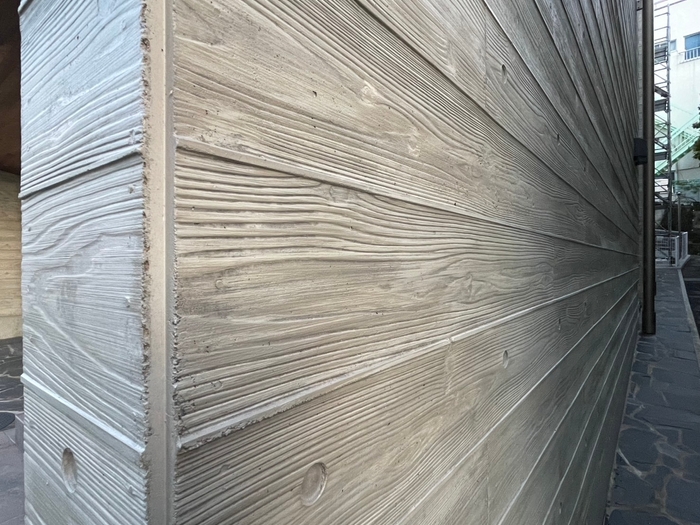 立体感ある木目模様(コンクリート施工例)