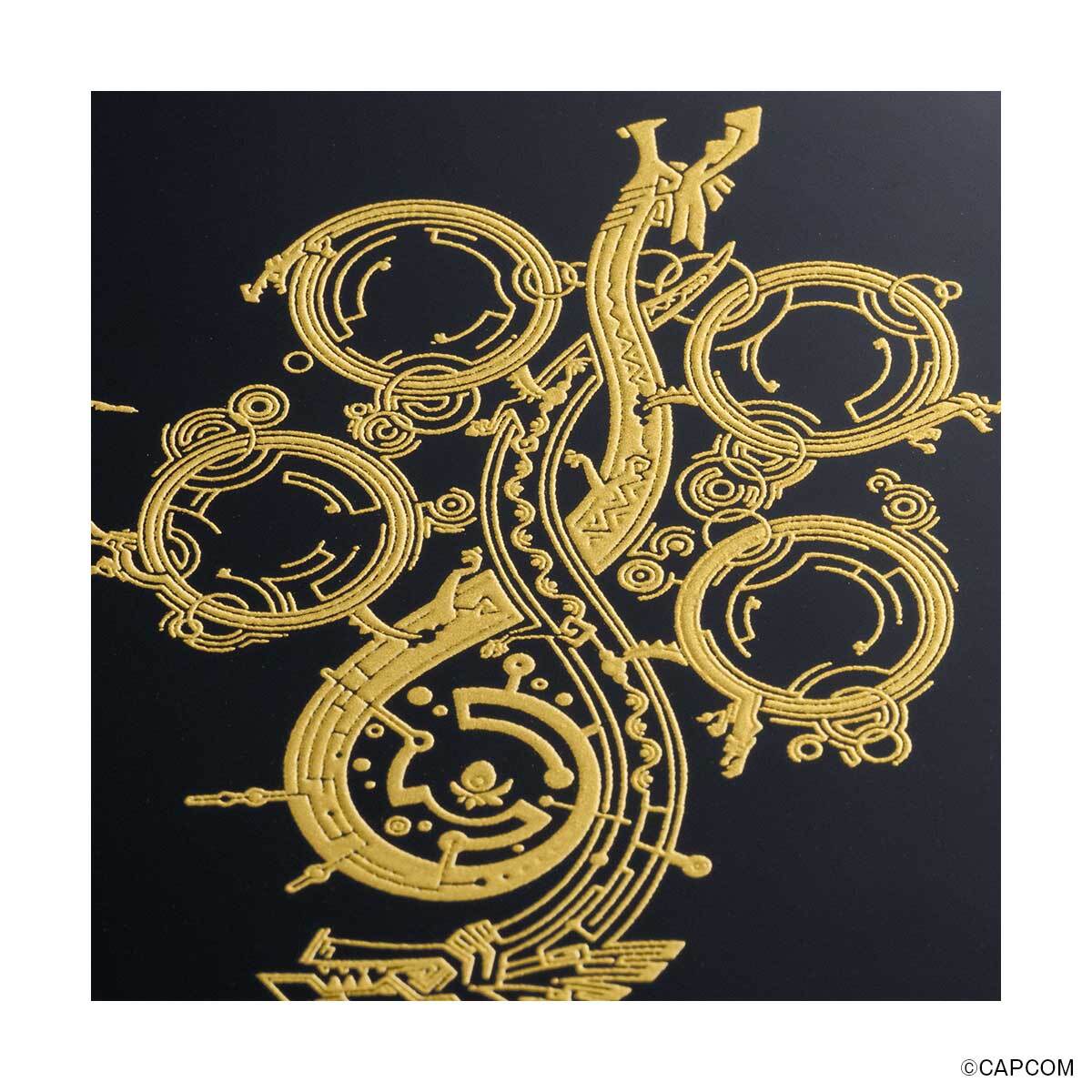 天面の金彩蒔絵