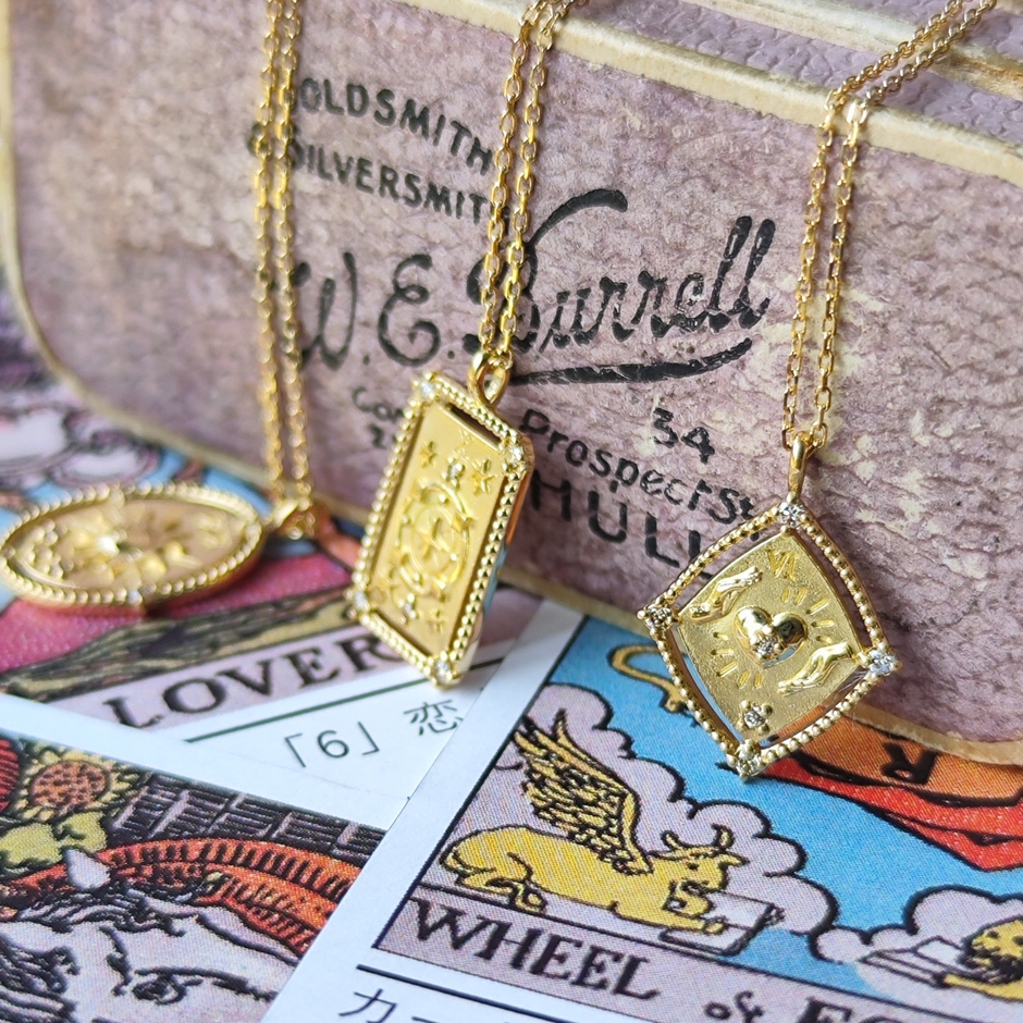 タロット特集イメージ02