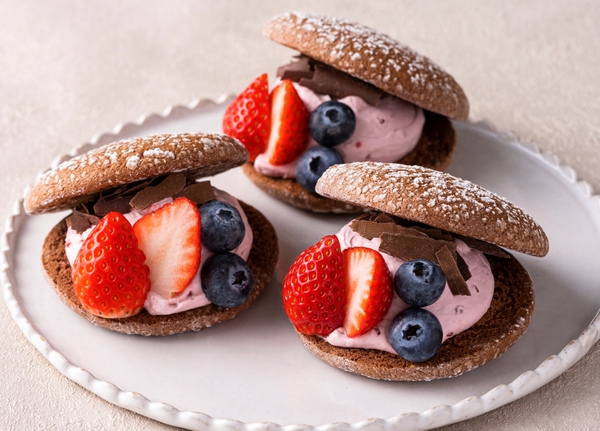 生ナボナ ベリーベリーショコラ