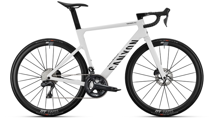 エンデュレース CF SLX 8 Di2  平均重量8.1kg  769,000円（税込）
