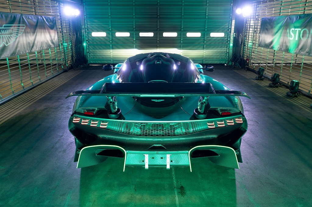 Aston Martin Valhalla