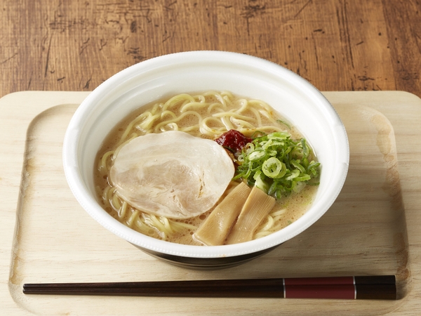 ラーメン横綱監修豚骨醤油ラーメン商品画像(画像はイメージです。)