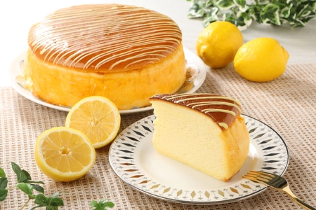 30分で当日販売分が完売した“コミベーカリー”の 幻のチーズケーキに、夏季限定のレモンフレーバーが登場！ 2022年6月1日(水)発売