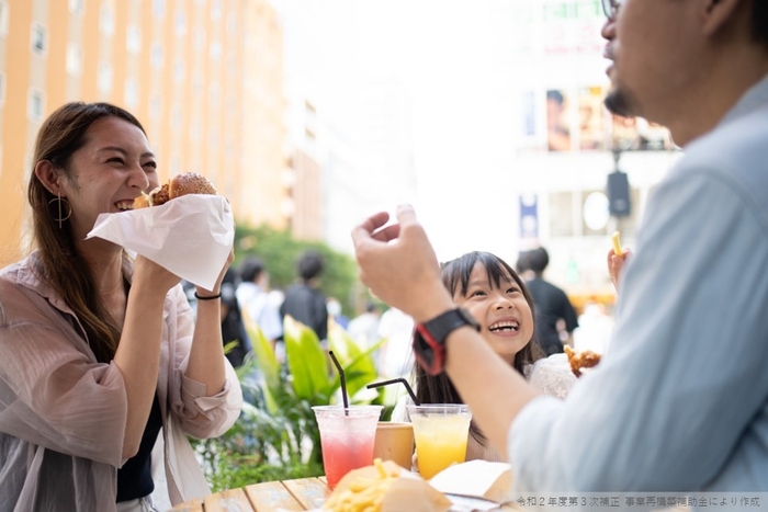 ご家族で過ごすクリスマスにパーティーセットは最適！