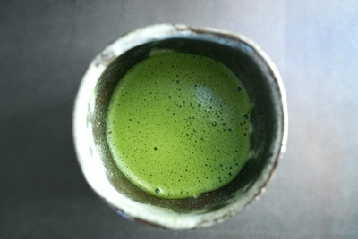 大塚園の有機抹茶『朝霧』で楽しむ、極上の一服